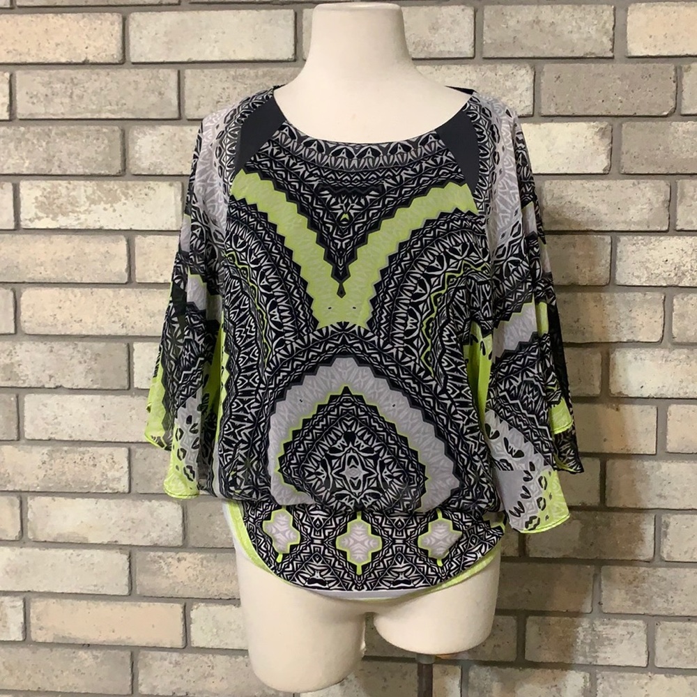 blouse size small
